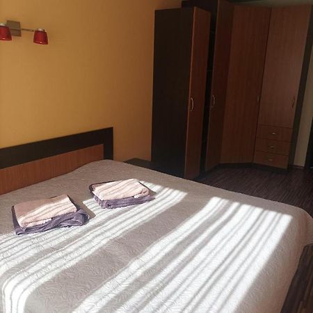 Centrinio Parko Apartamentai Шяуляй Экстерьер фото